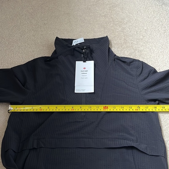 Lululemon Top - Picture 10 of 16